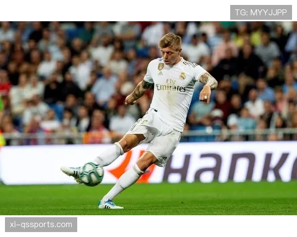 克罗斯提速传球如何显著提升助攻效率并撕裂防线